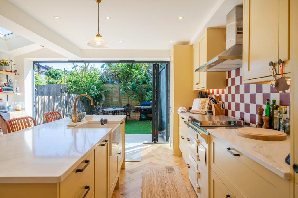Main image of property: Thornbury Road, Brixton, London, SW2