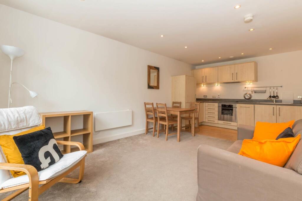 Additional image 2 of Viva Apartments, Commercial Street, B1 1RH