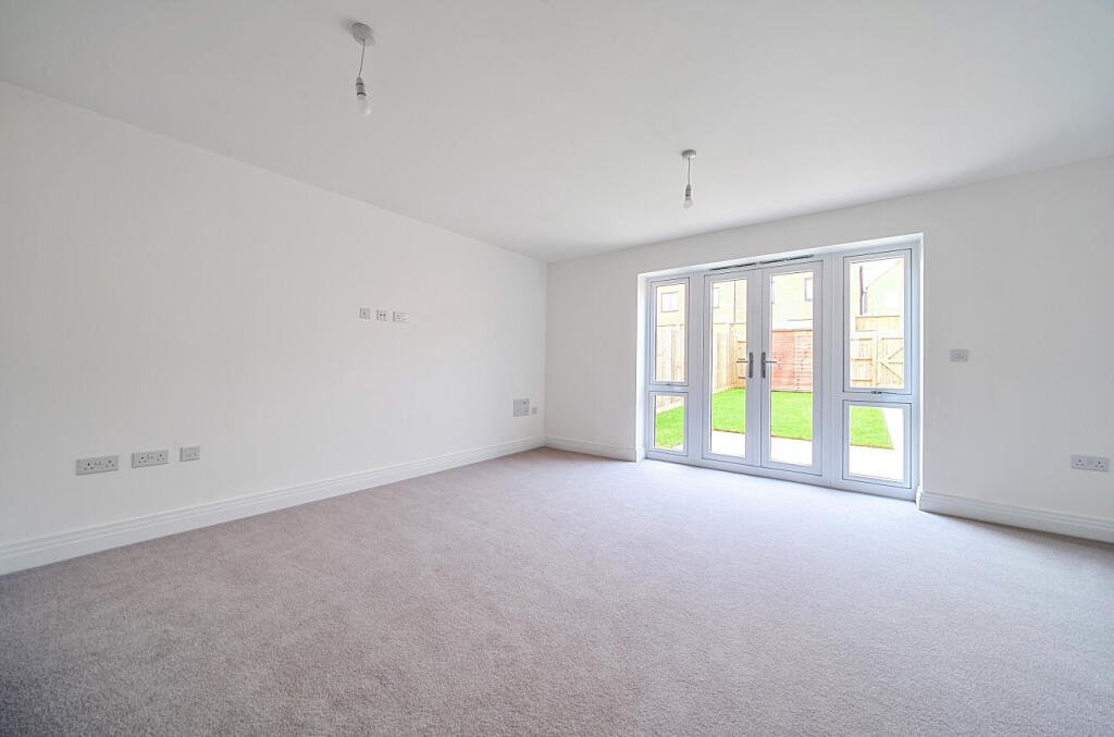 House in Southampton - View 4
