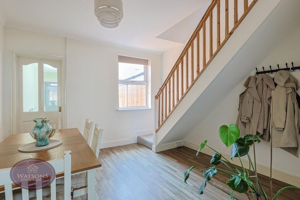 House in Broxtowe, Swingate, Kimberley - View 4