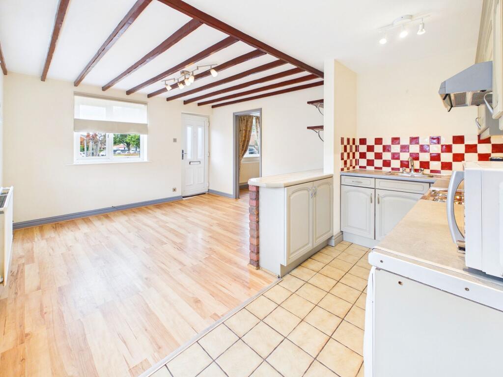 Apartment in Hereford - View 4