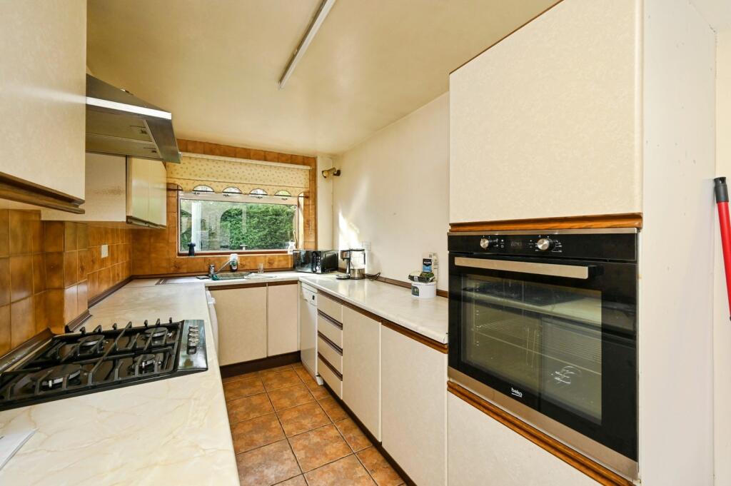 House in Nottingham - View 3