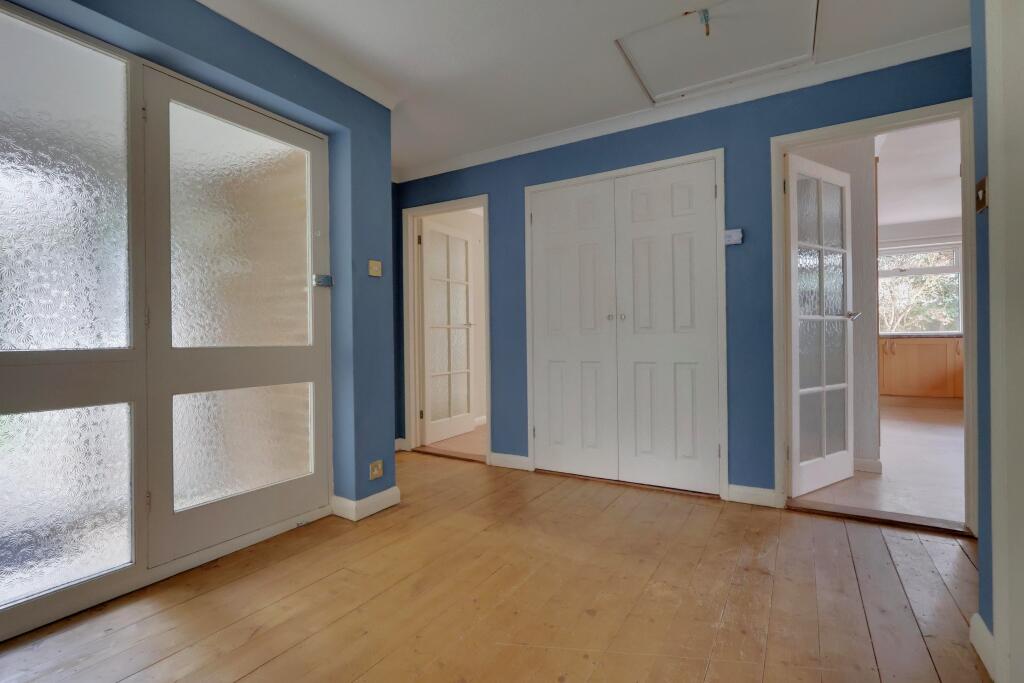 Hamilton Close, Langstone, Havant photo 3