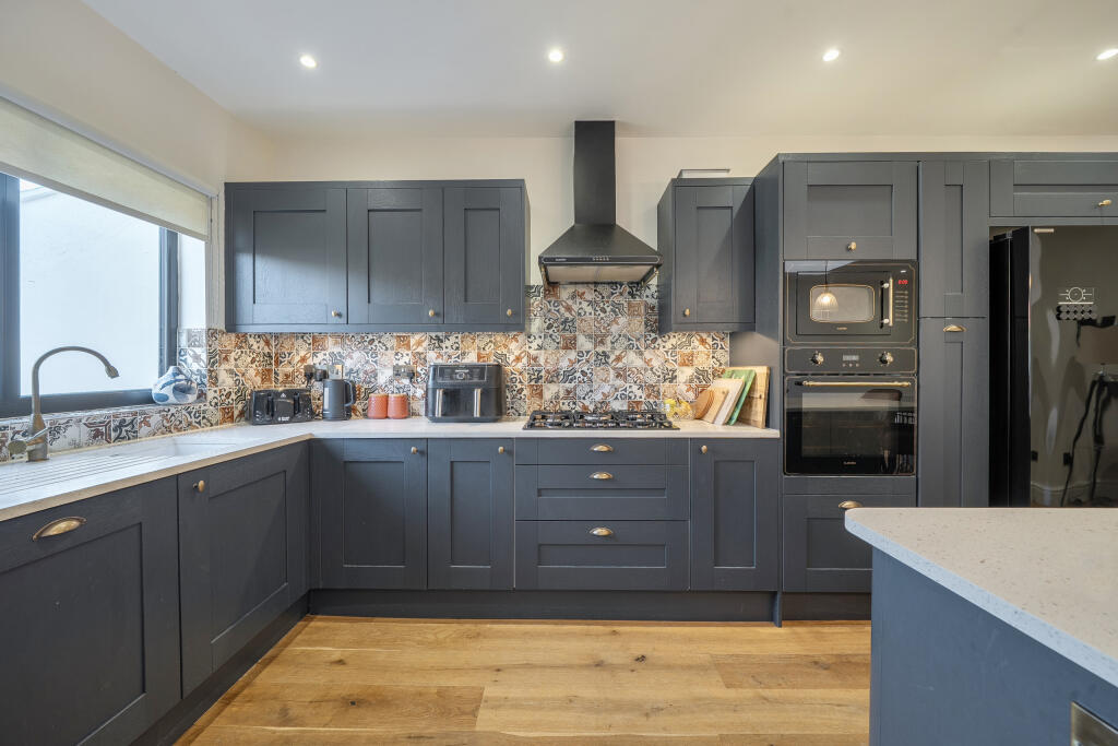 House in Taunton, Rowbarton - View 5