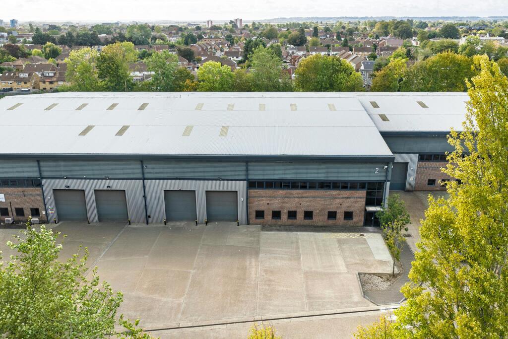 Unit 2 Langley Park - Main.jpg