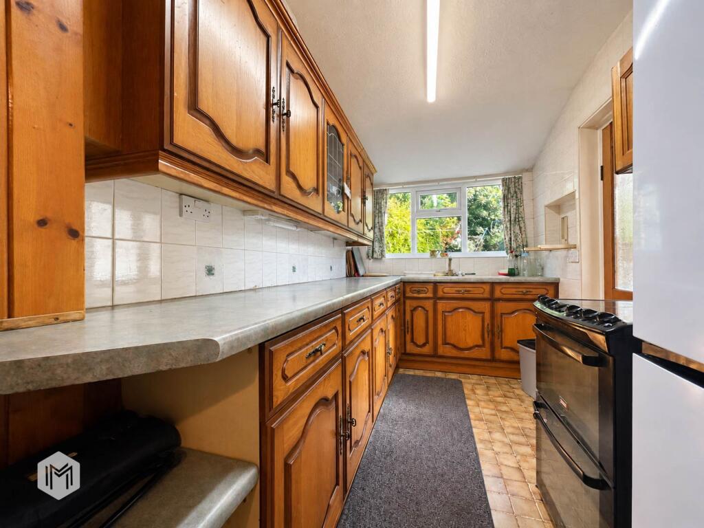 Crompton Way, Bolton, BL2 photo 5