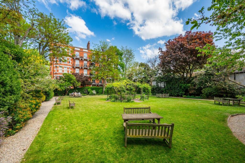 Trebovir Road, Kensington, London, SW5
