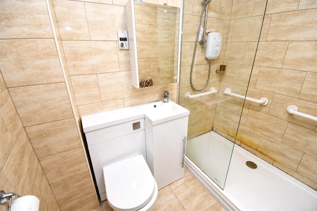 Apartment in Wallasey, Liscard - View 5