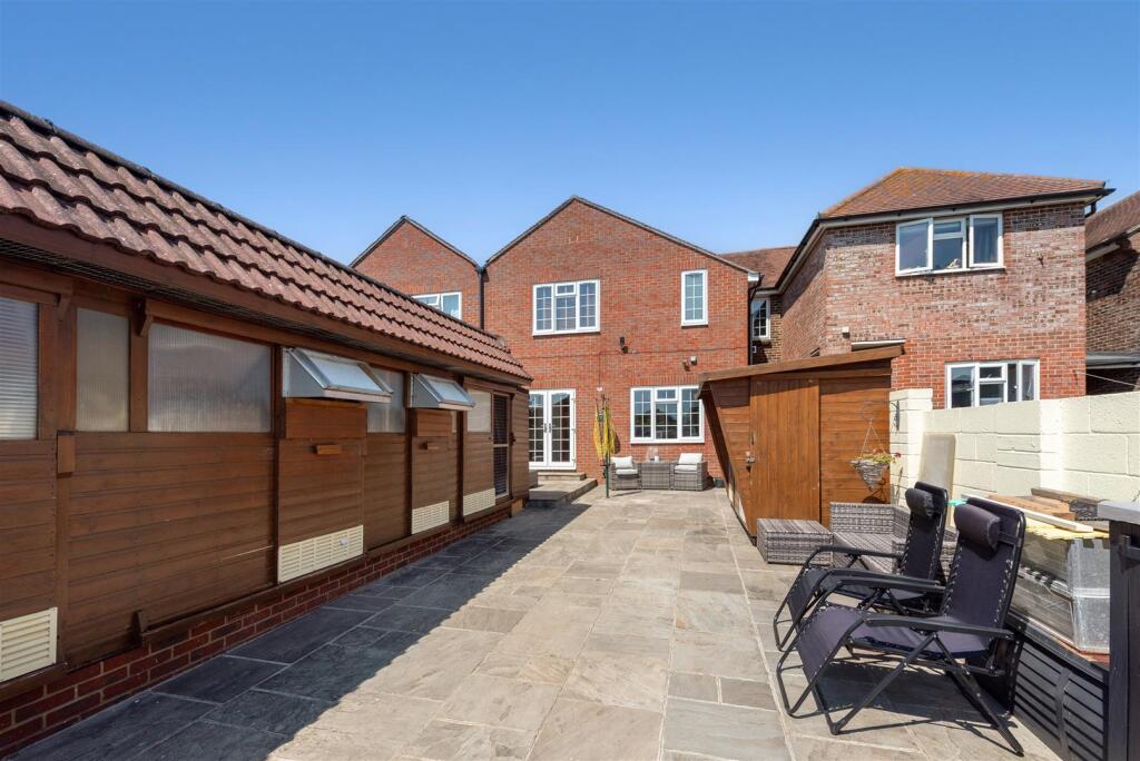 House in Portsmouth, Paulsgrove - View 6
