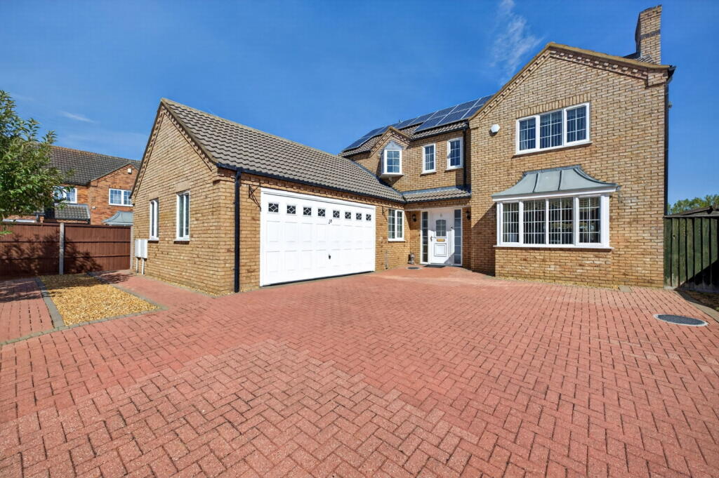 House in Fenland, March - View 2