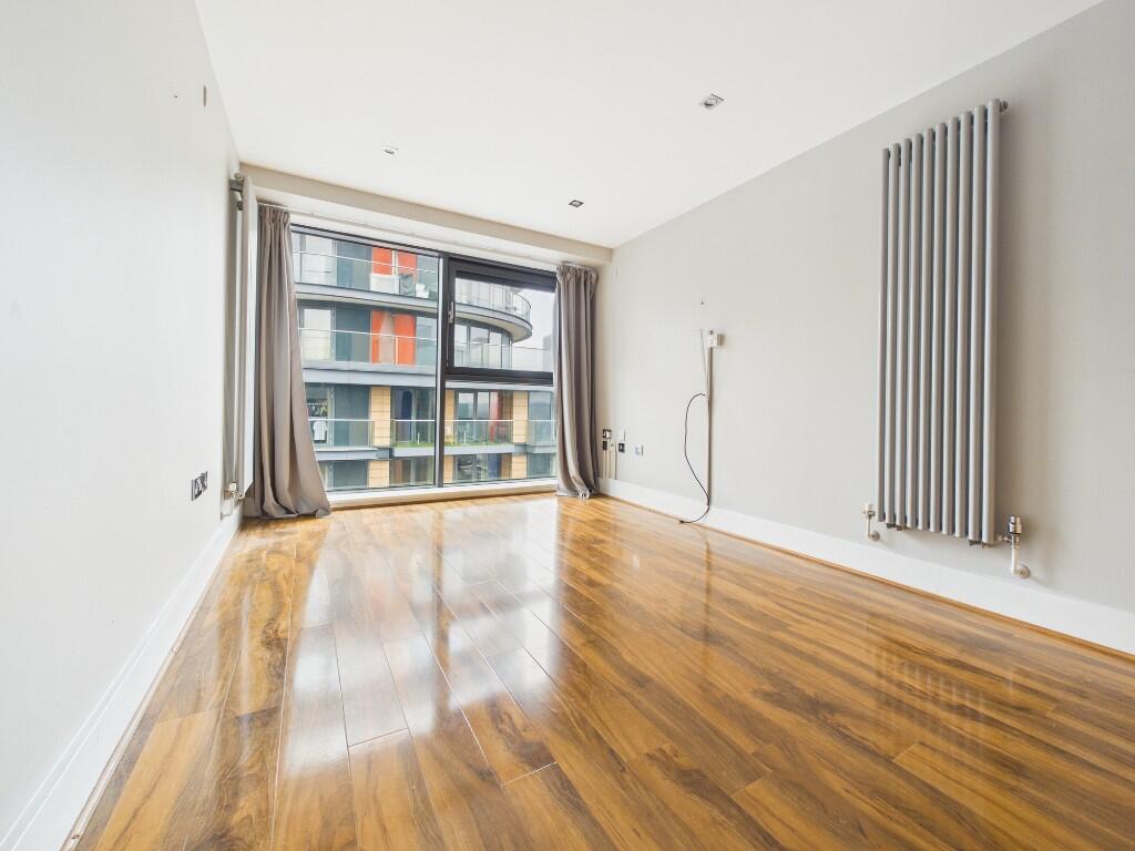 Main image of property: Millharbour, London, E14