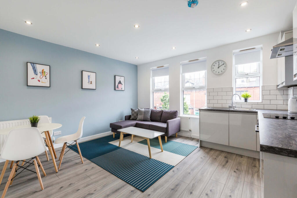 House in Leeds - View 2