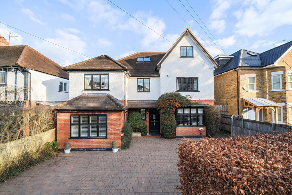 Main image of property: Wellington Road, Pinner, Middlesex