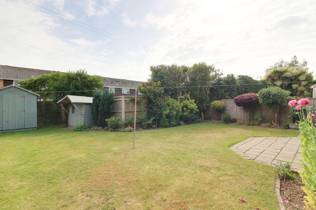 House in Havant, Hampshire - View 2