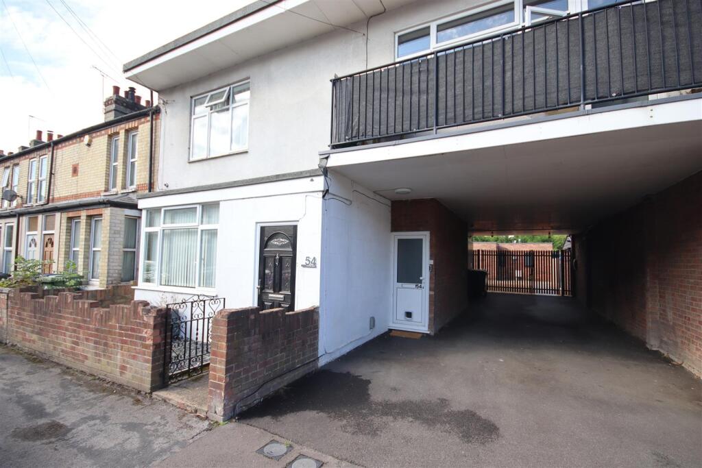 Main image of property: Cowper Road, Cambridge