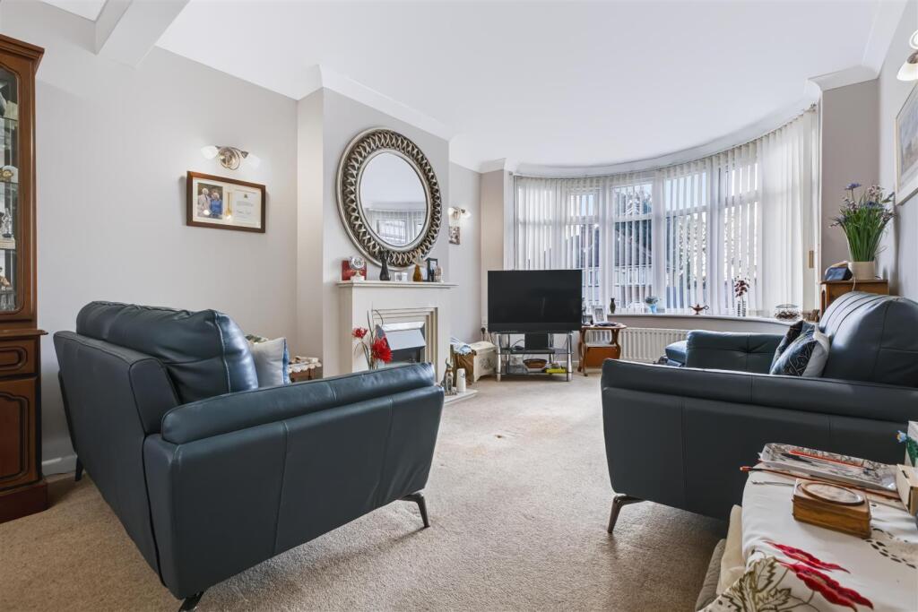 Olorenshaw Road, Sheldon, Birmingham photo 2