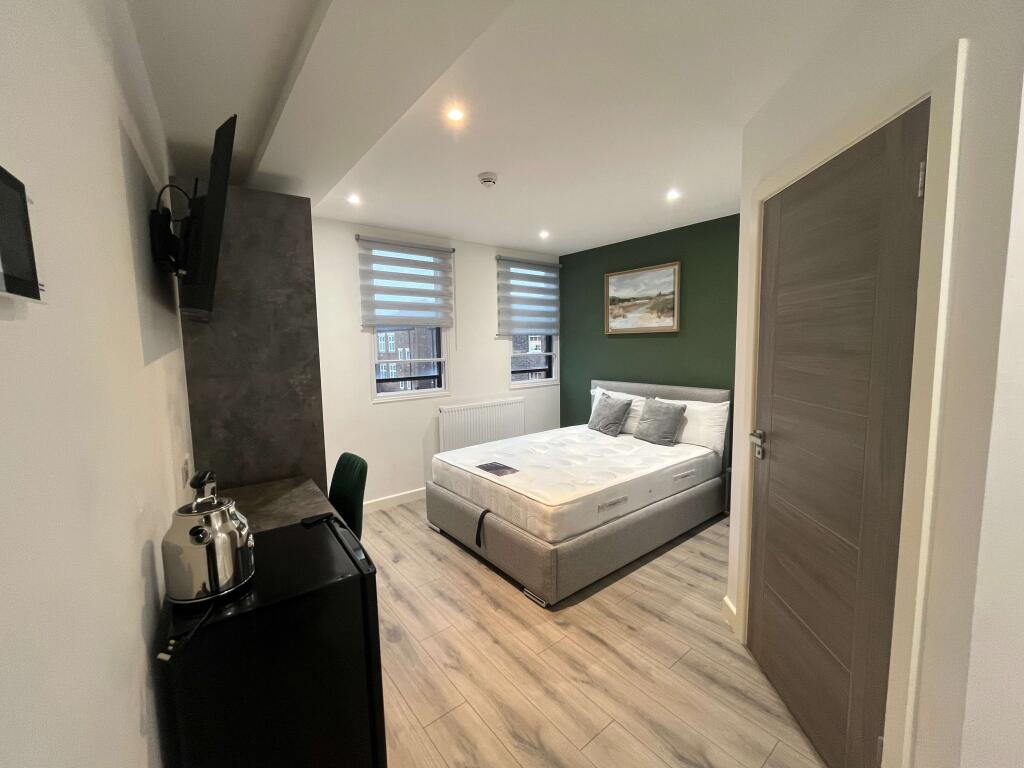 Main image of property: Advertising
