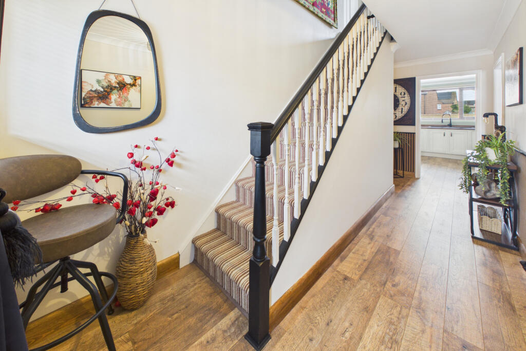 Old Furnace Close, Lydney, Gloucestershire, GL15 5FB photo 4