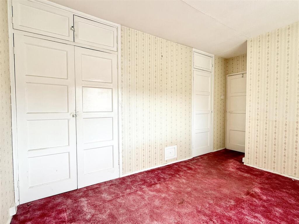 Harvest Road, Rowley Regis - View 6