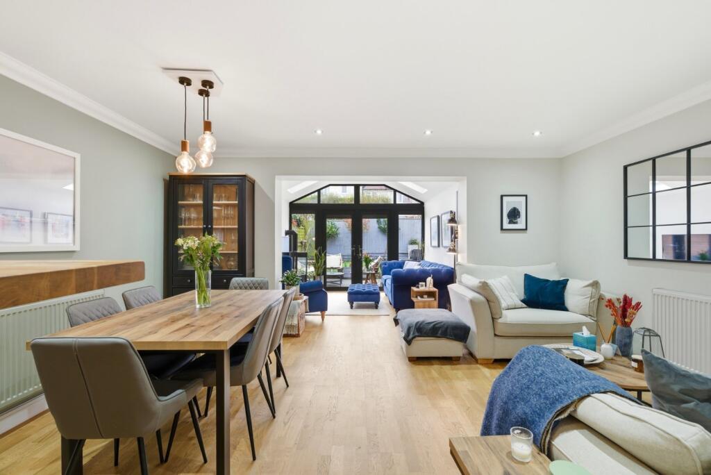 Additional image 5 of Ulverston Close, St. Albans, Hertfordshire, AL1