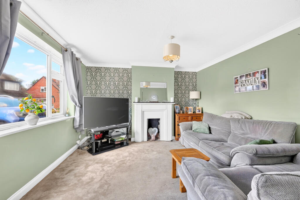 House in Southend-on-Sea - View 2