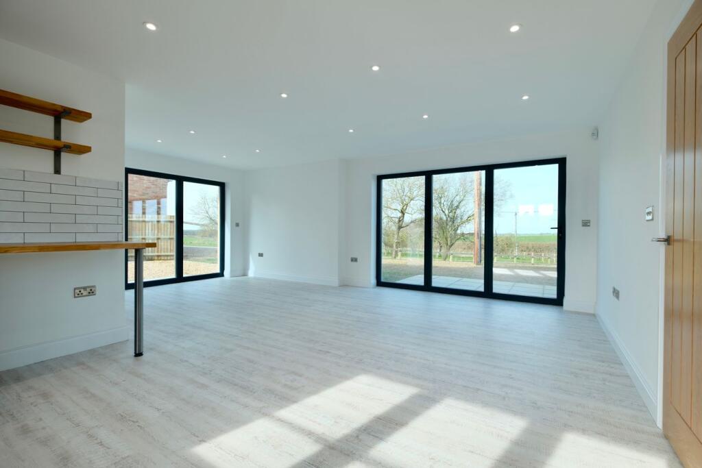 Manor Farm, Great Raveley, Huntingdon, PE28 photo 4