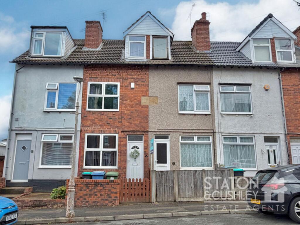 2-bed terraced on Carlton Street, Mansfield, NG18, £120,000