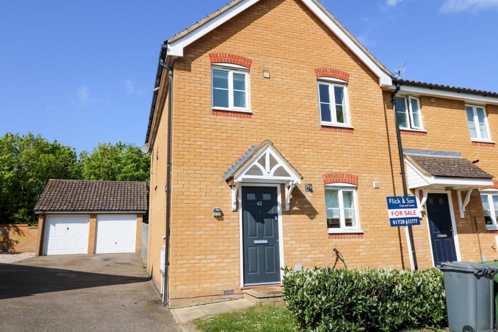 Main image of property: Thurlow Close, Saxmundham