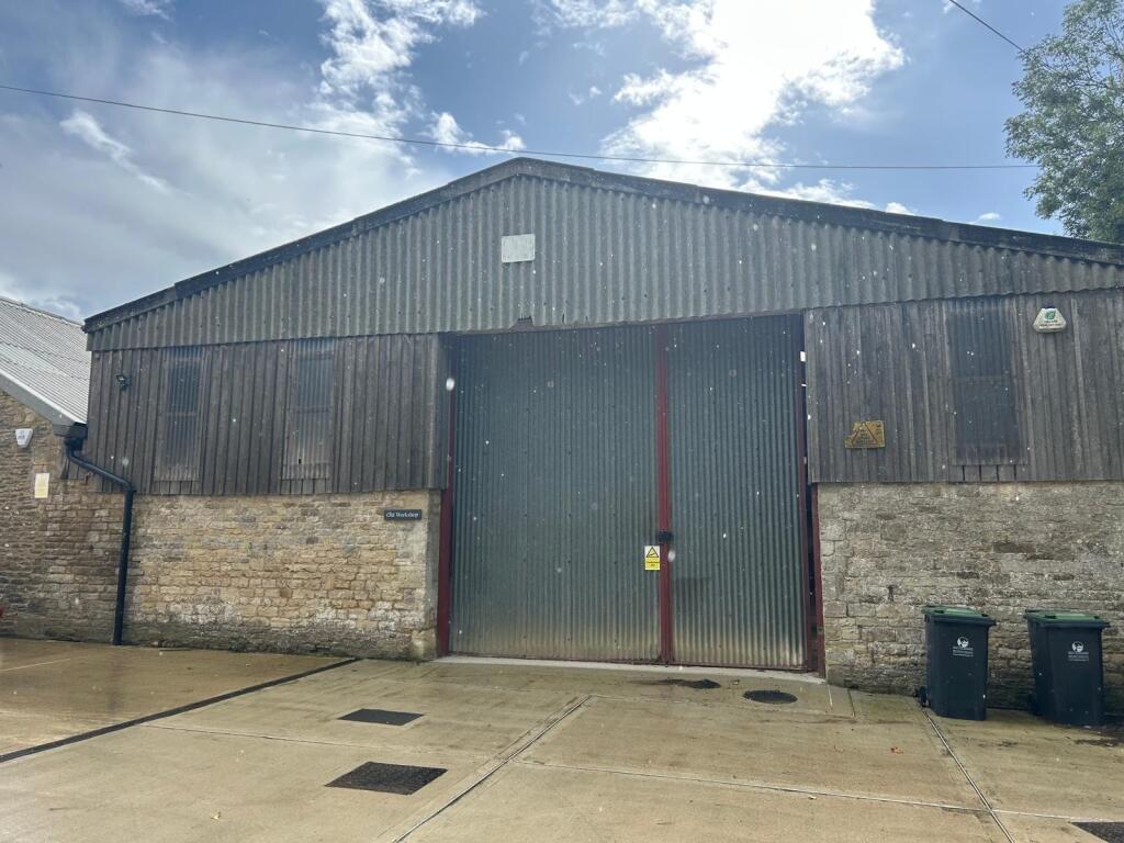 Main image of property: South Lawn Swinbrook OX18