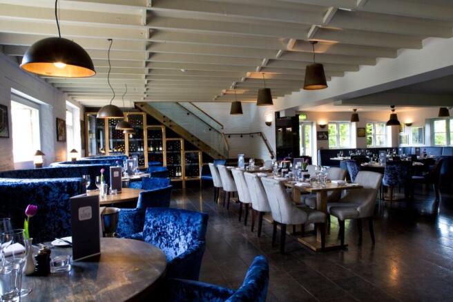 Boutique Manor House and Lodge Park For Sale - Colliers