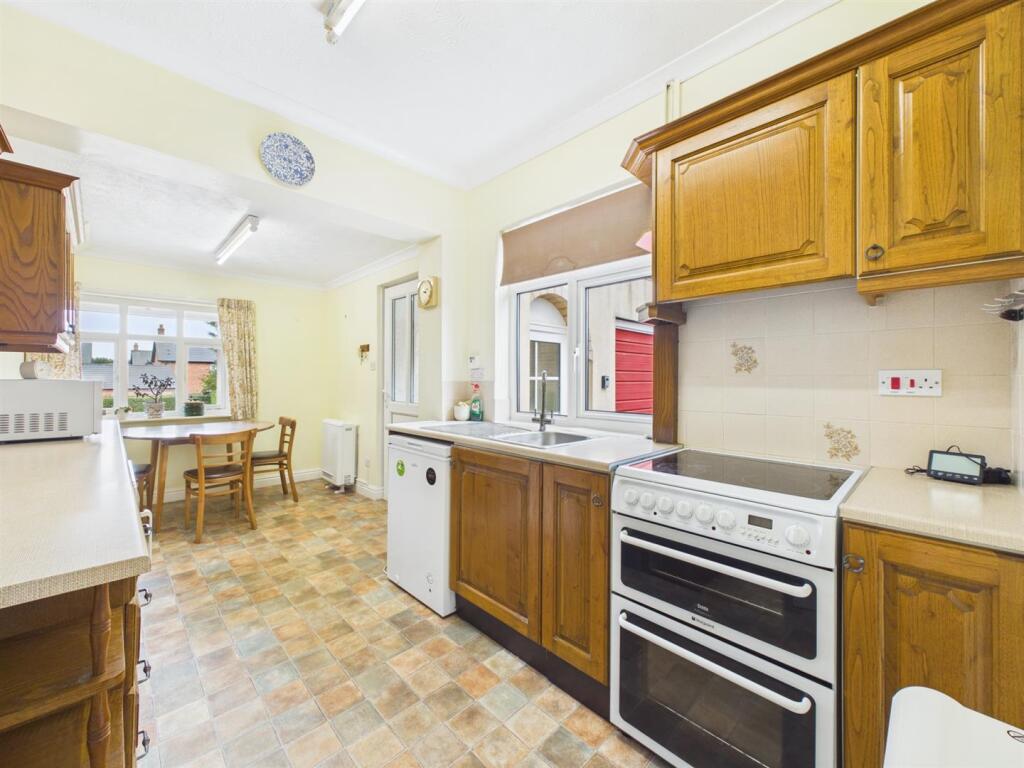 House in Derby - View 5
