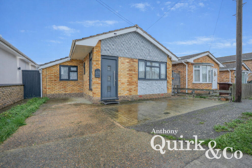 Main image of property: Oxford Road, Canvey Island, SS8