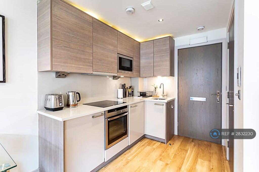Studio flat for rent