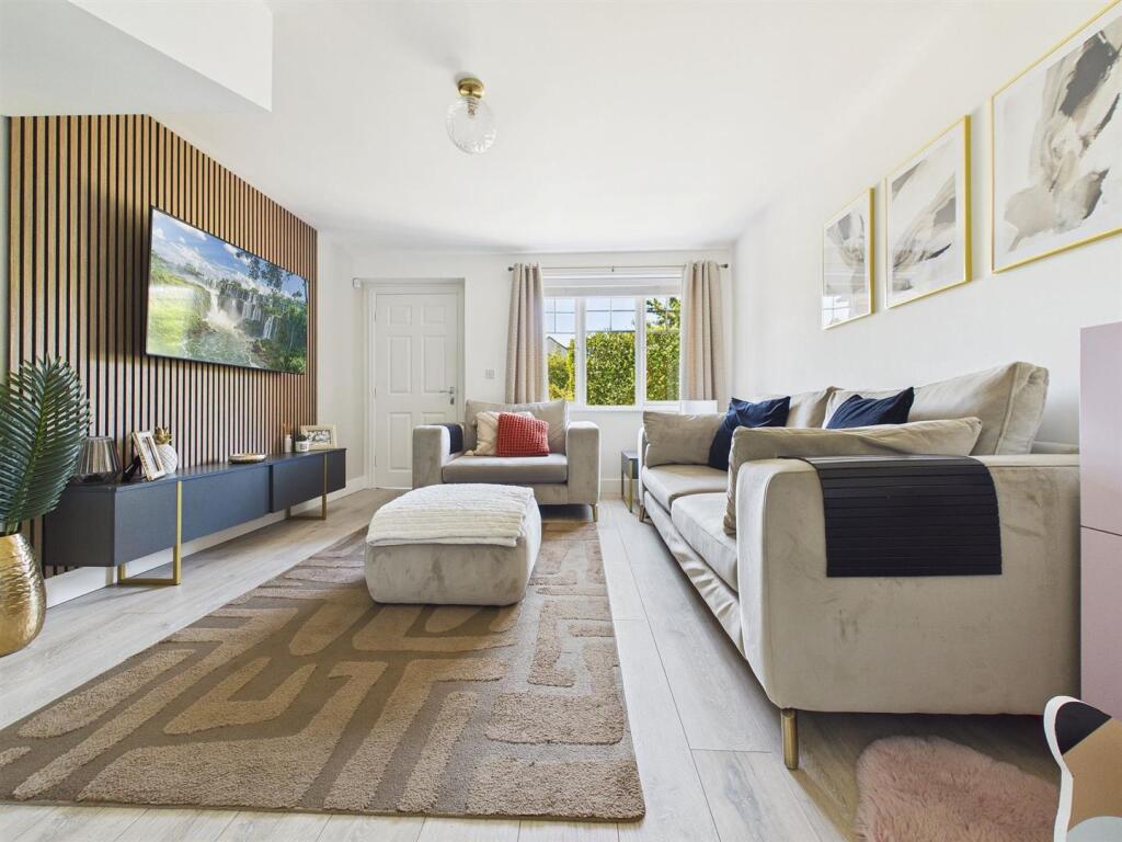 House in Chester-le-Street, Eighton Banks, North Side - View 3