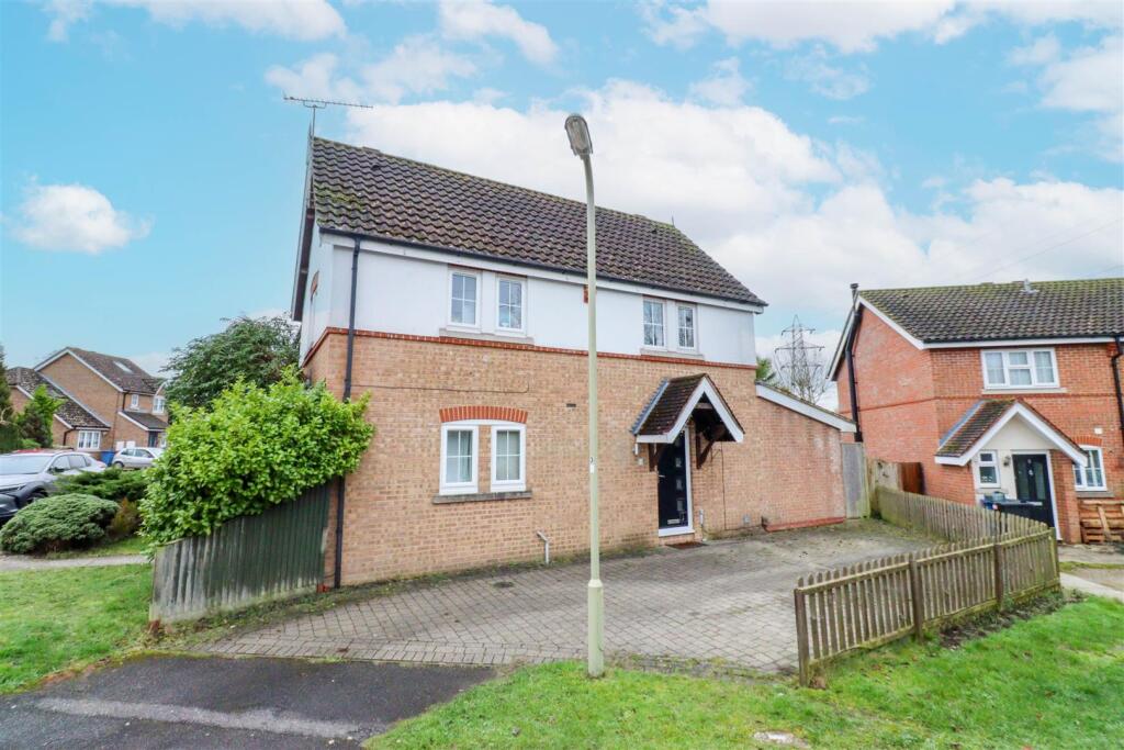 Main image of property: Le Borowe, Church Crookham, Fleet