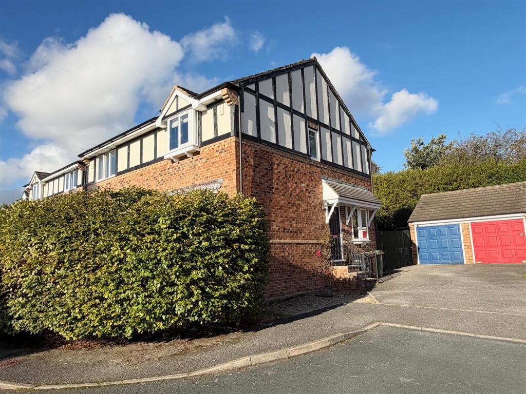 Main image of property: Woodside Avenue, Meanwood, Leeds, West Yorkshire.