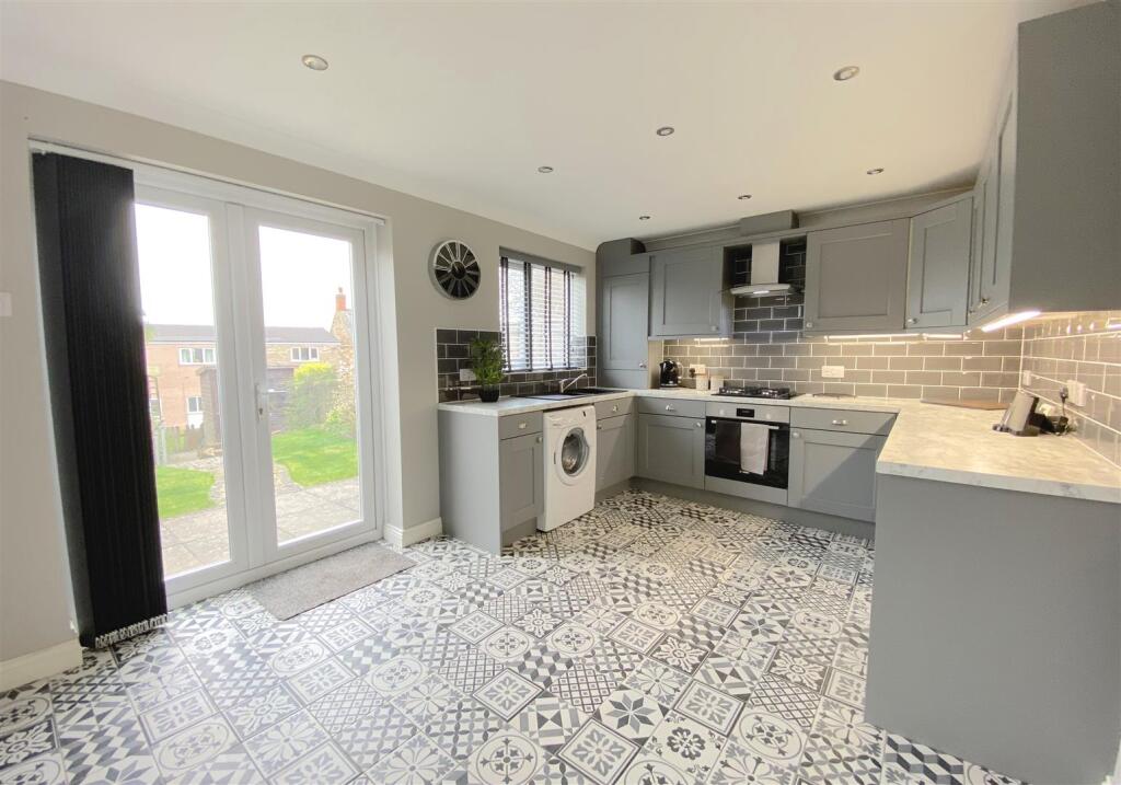 House in Nottingham - View 2