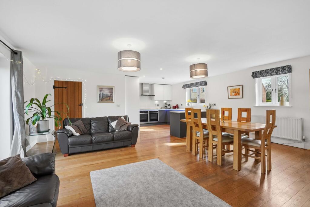 House in Vale of White Horse, Kingston Bagpuize with Southmoor - More