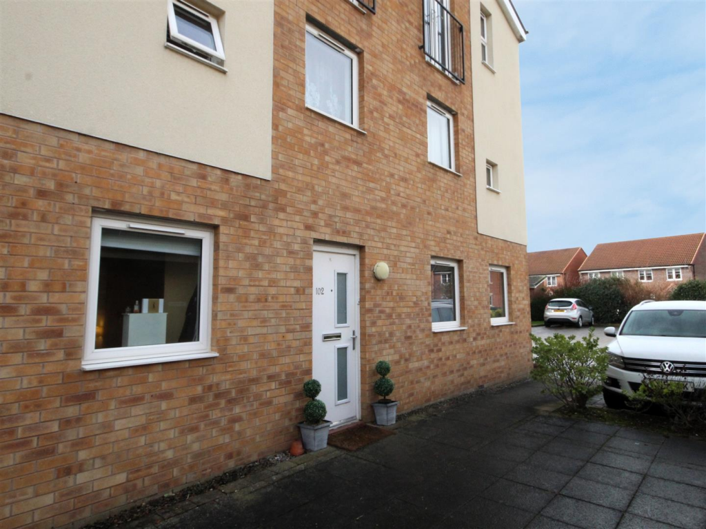 Main image of property: Clog Mill Gardens, Selby