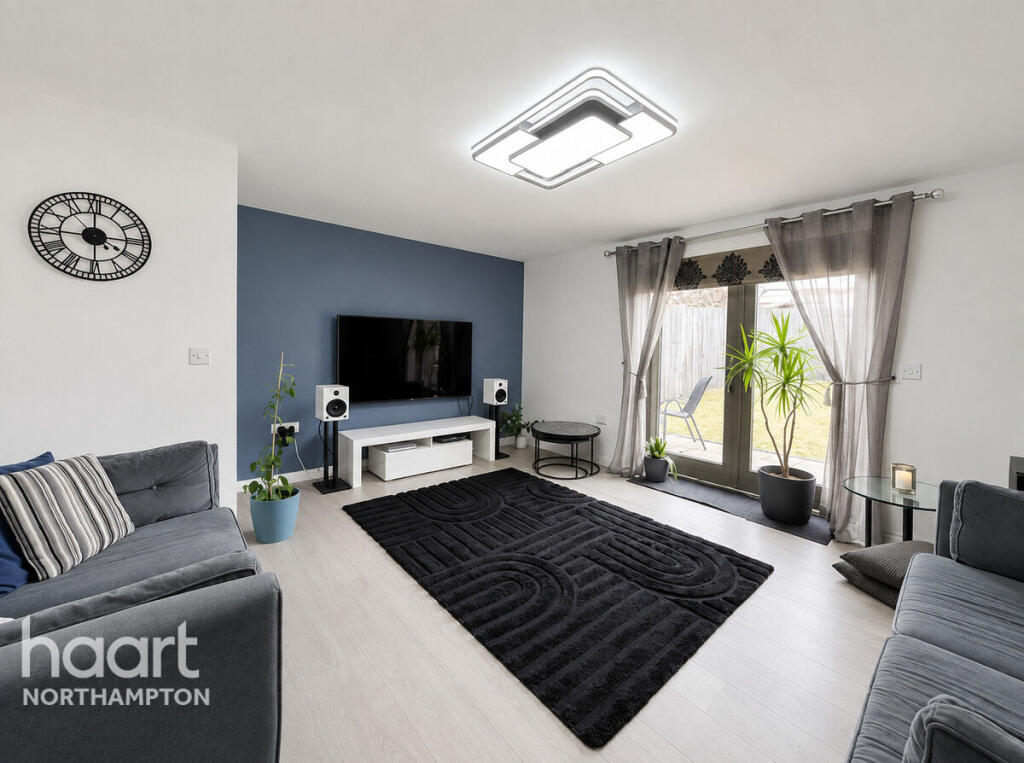 House in Northampton - View 5