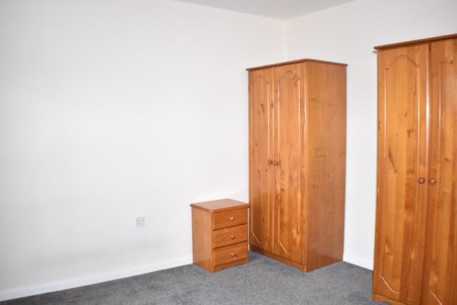 Apartment in Leeds - More