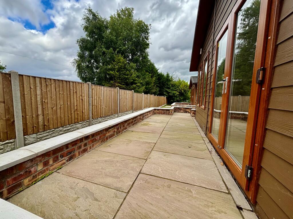 Chester Road, Frodsham photo 4