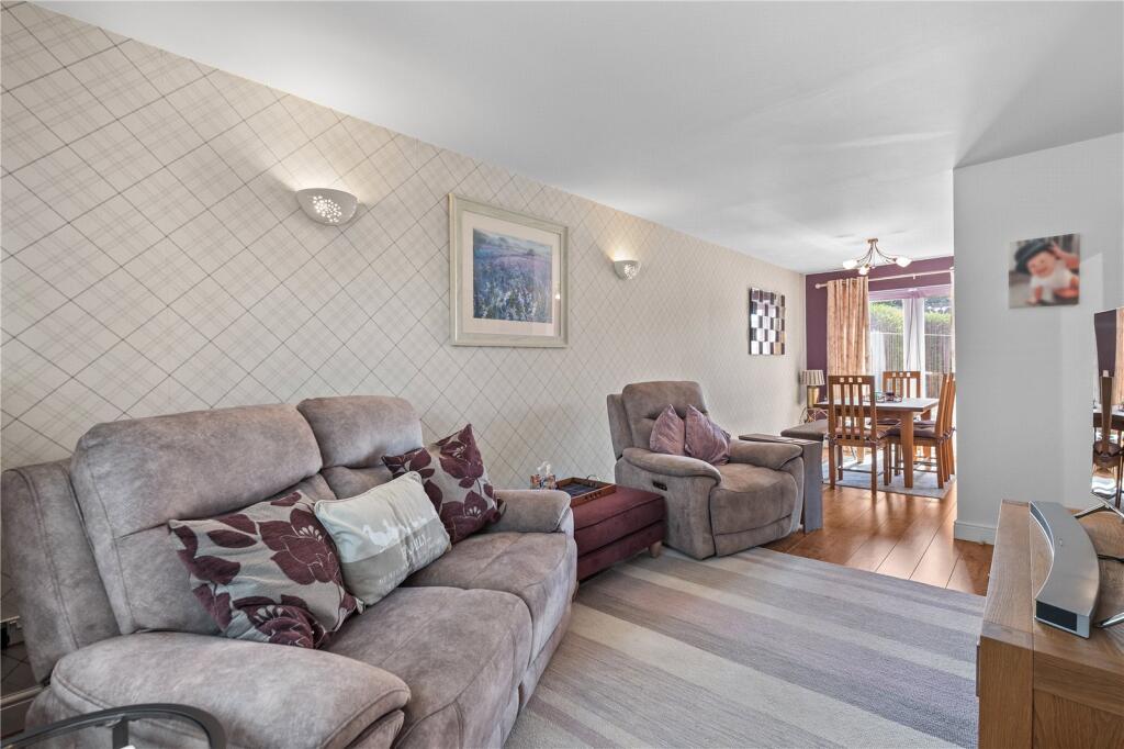 House in Ashfield, Beardall Fields, Hucknall - More