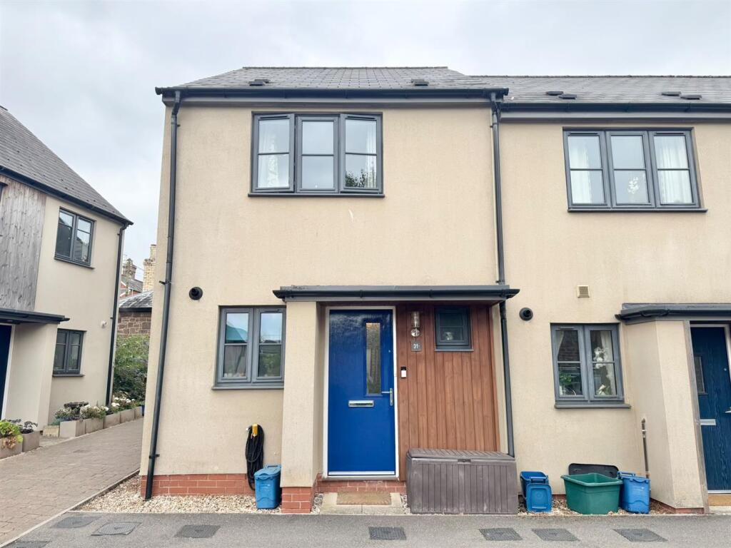 Main image of property: Perreyman Square, Tiverton