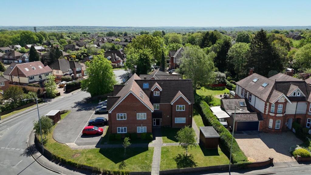 Main image of property: Elm Road, Earley, RG6