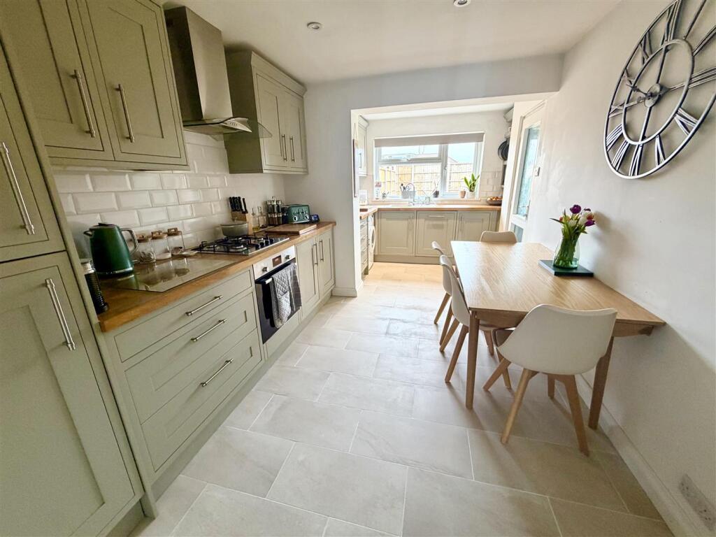 House in Swindon, Wroughton - View 3