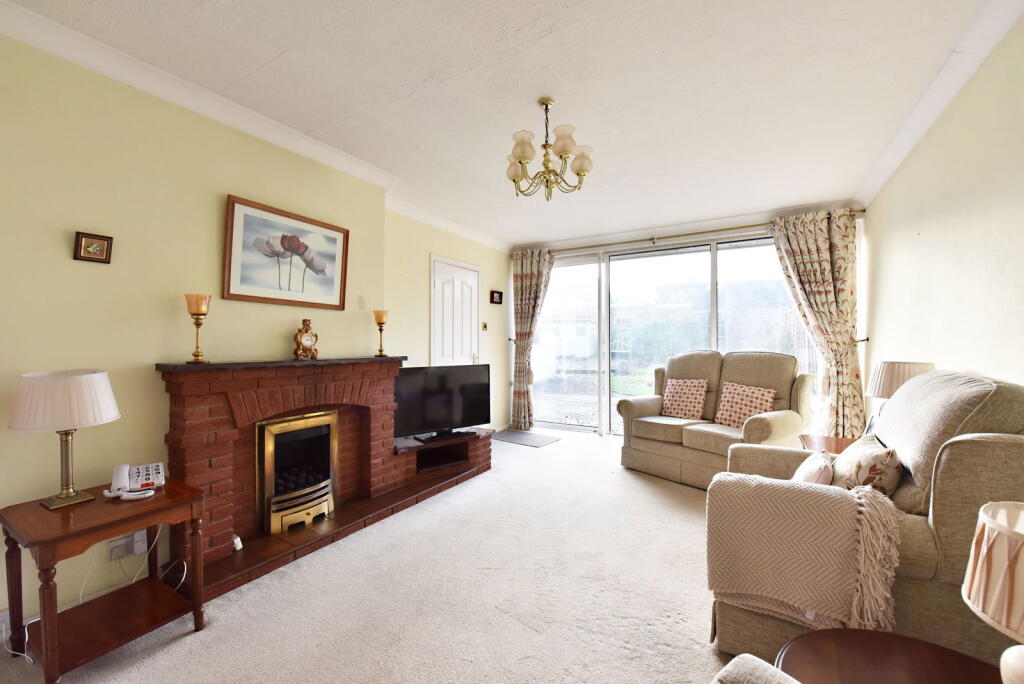 KINGSWINFORD, Greencroft photo 2