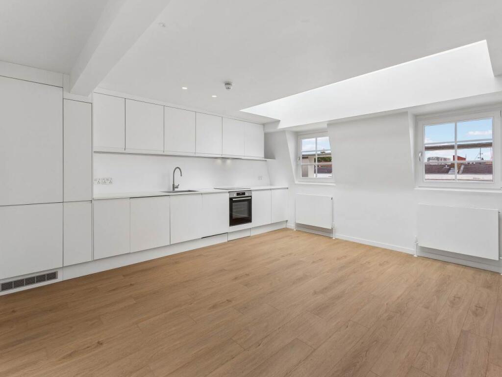 Main image of property: St George's Drive, London,