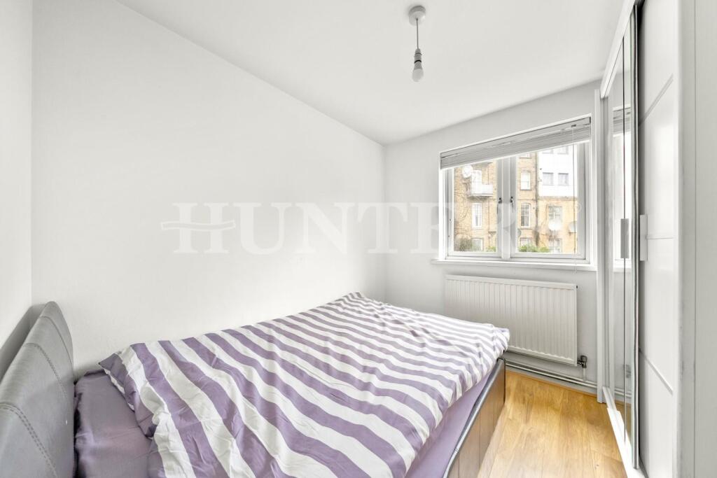Apartment in London - More