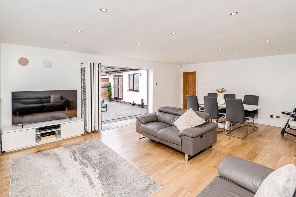 House in Wigan - View 4
